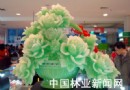 岁末婚庆旺季 玉雕牡丹热销
