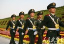万花丛中橄榄绿 武警北京总队保花博会平安