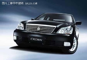 丰田新皇冠年内要卖2万辆 价格定位树敌多(图)
