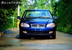 感受天津一汽夏利N3轿车