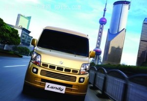 昌河铃木浪迪售价低于8万 小型MPV成市场热点