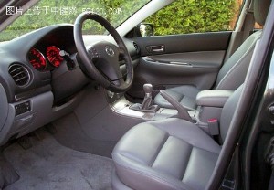 试驾04款Mazda6 GT-V6运动形两厢车(二)