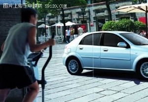 两厢车大行其道 凯越HRV两厢飞度双雄争锋