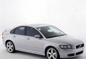 VOLVO 路虎 捷豹价格下调 最高降幅达8%