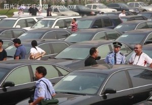 石家庄破获2.14汽车盗窃案 61辆轿车返还车主