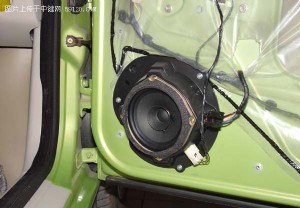 哈飞路宝经济型音响改装