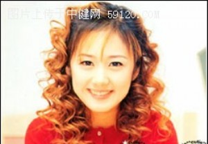 韩国广告女王张娜拉任起亚汽车代言